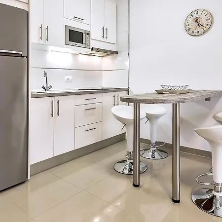 With 1 Bedroom In Cristigolf, Tenerife South Apartman *